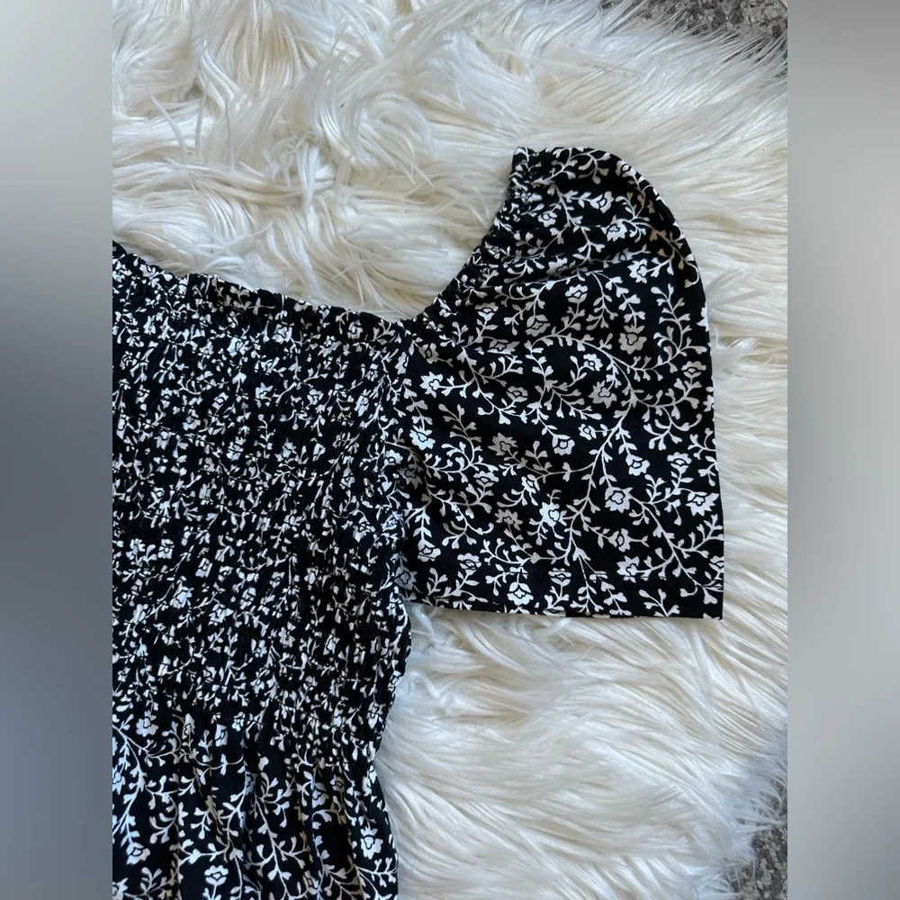 H&M smocked floral top